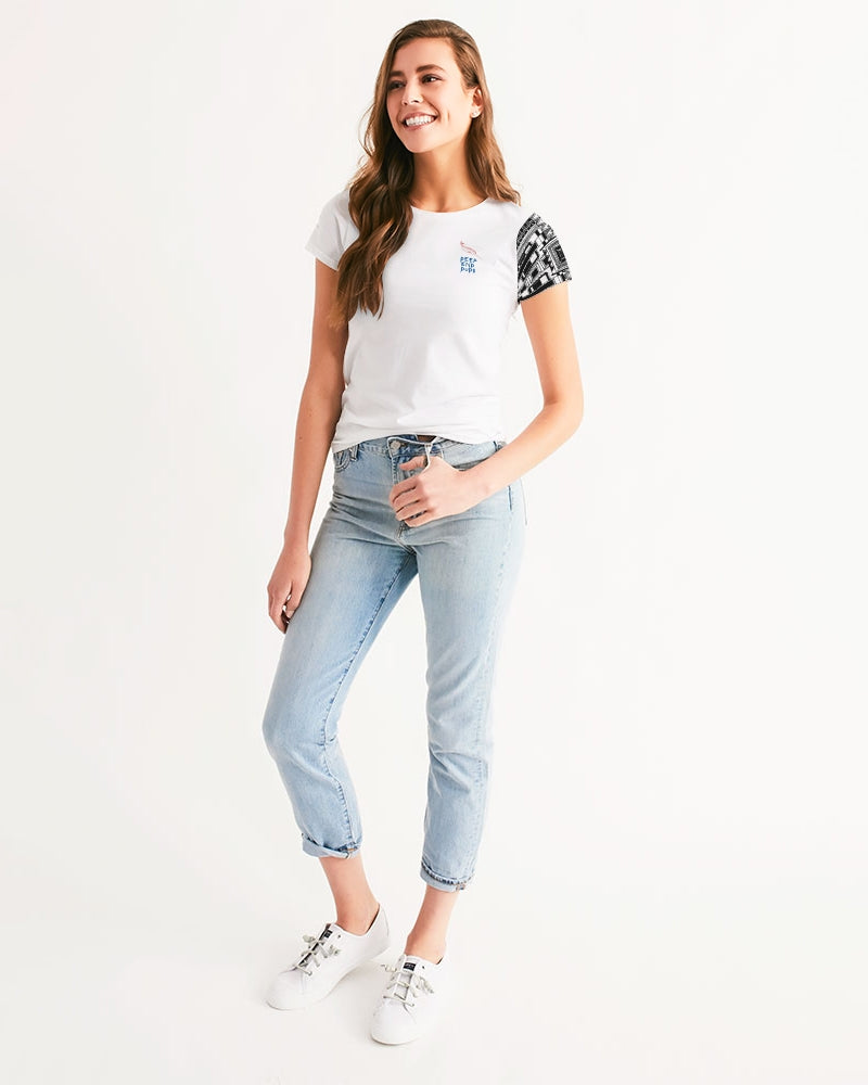 Deep End Tee: Collaborating Artist @lovingallcreation Women's Tee